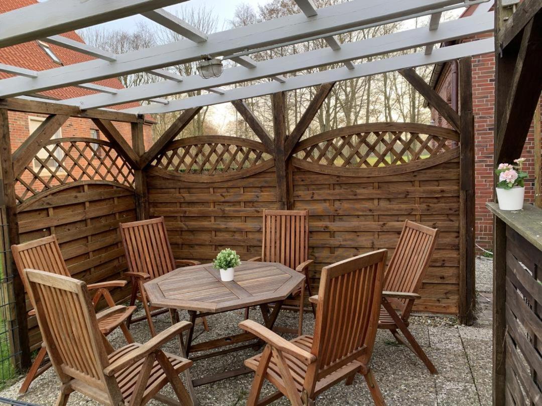 Neu! Schickes Und Modernes Ferienhaus Ant Zingel Krummhörn Zewnętrze zdjęcie