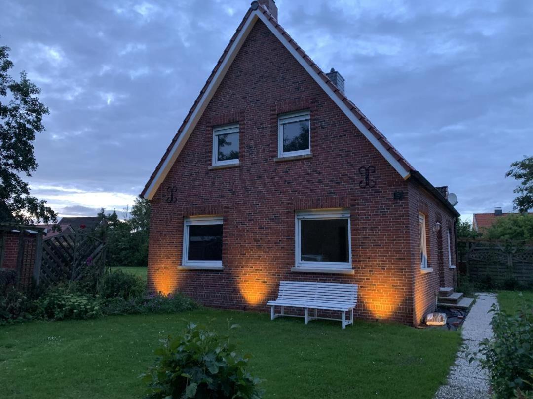 Neu! Schickes Und Modernes Ferienhaus Ant Zingel Krummhörn Zewnętrze zdjęcie