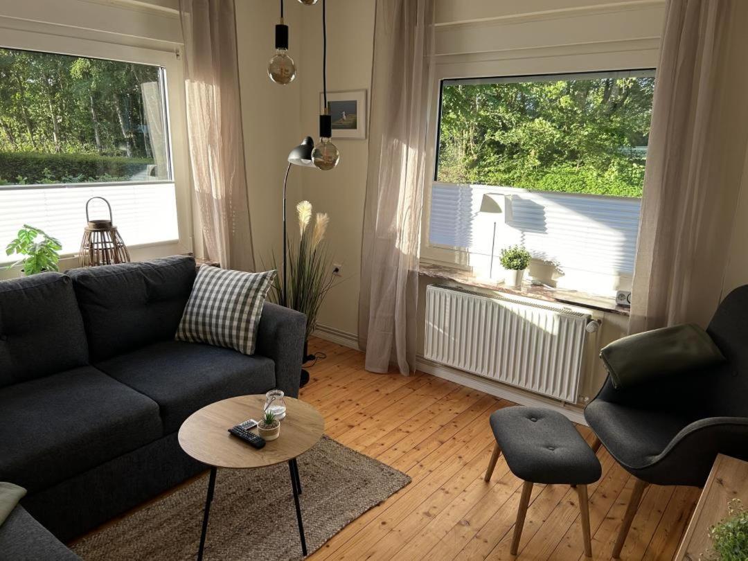 Neu! Schickes Und Modernes Ferienhaus Ant Zingel Krummhörn Zewnętrze zdjęcie